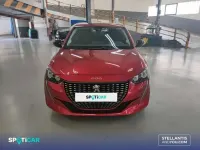 Usado Peugeot 208 Active 101 CV (74 kW) 2022 Rojo Utilitario