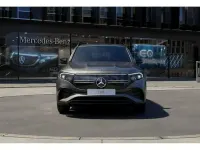 Usado Mercedes EQB300 AMG line 167 kW (228 CV) 2022 Mountaingrau  met. SUV