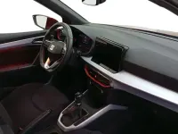 Usado Seat Arona FR 115 CV (84 kW) 2025 Rojo SUV