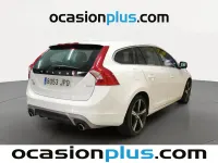 Usado Volvo V60 R-Design Momentum 150 CV (110 kW) 2016 Blanco Familiar