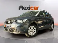 Usado Seat Arona Reference 95 CV (69 kW) 2023 Gris SUV