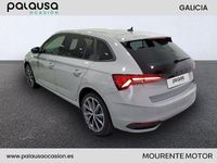Usado Skoda Scala 150 CV (110 kW) 2025 Gris Utilitario
