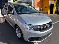 Usado Dacia Sandero 75 CV (55 kW) 2019 Plateado Familiar