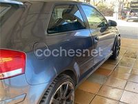 Usado Audi A3 Attraction 140 CV (102 kW) 2004 Gris / plata Utilitario