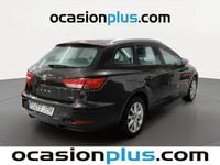 Usado Seat Leon Style 150 CV (110 kW) 2017 Violeta Monovolumen