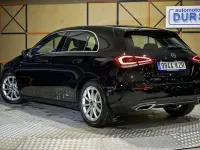 Usado Mercedes A180 117 CV (86 kW) 2019 Negro Berlina