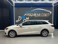 Usado Seat Leon Reference 115 CV (84 kW) 2021 Blanco Familiar