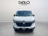 Usado Renault Trafic 131 CV (96 kW) 2022 Blanco Monovolumen