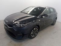 Usado Kia Ceed 100 CV (73 kW) 2024 Negro Utilitario