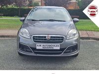 Usado Fiat Linea 95 CV (69 kW) 2014 Gris / plata Berlina