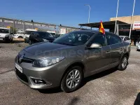 Usado Renault Fluence LIMITED 110 CV (80 kW) 2014 Beige Berlina