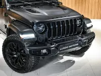 Usado Jeep Wrangler Sahara 381 CV (280 kW) 2023 Gris / plata SUV