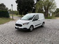 Usado Ford Tourneo Courier Sport 100 CV (73 kW) 2021 Blanco Monovolumen