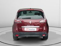 Usado Renault Scénic III Bose Edition 140 CV (102 kW) 2016 Rojo Monovolumen