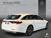 Usado Mercedes E300 313 CV (230 kW) 2024 Blanco polar Familiar