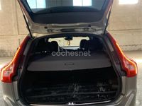 Usado Volvo XC60 R-Design Momentum 181 CV (133 kW) 2014 Beige SUV