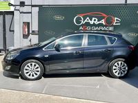 Usado Opel Astra Cosmo 116 CV (85 kW) 2010 Negro Utilitario