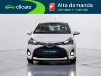 Usado Toyota Yaris Active 69 CV (50 kW) 2016 Blanco Utilitario