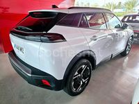 Usado Peugeot 2008 Allure 100 CV (73 kW) 2023 Blanco SUV