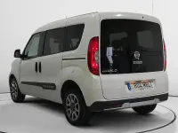 Usado Fiat Doblò Trekking 120 CV (88 kW) 2022 Monovolumen