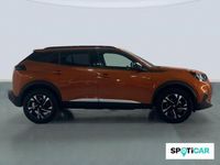 Usado Peugeot 2008 Allure 131 CV (96 kW) 2022 Naranja SUV