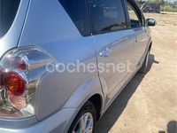 Begagnad Toyota Corolla Verso Luna 129 HK (94 kW) 2005 Blå Minibuss
