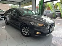 Usado Ford Mondeo Titanium S 175 CV (128 kW) 2019 Gris / plata Berlina