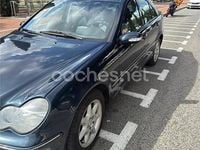 Usado Mercedes C320 Elegance 218 CV (160 kW) 2004 Azul Berlina