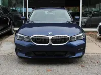 Usado BMW 318 150 CV (110 kW) 2020 Azul Familiar