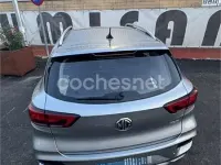 Usado MG ZS Luxury 106 CV (77 kW) 2024 Gris / plata SUV