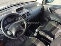 Usado Peugeot Partner Tepee Outdoor 90 CV (66 kW) 2009 Gris / plata Monovolumen