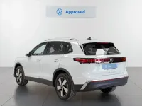 Begagnad VW Tiguan Life 150 HK (110 kW) 2024 Vit SUV