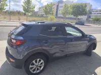 Usado Kia Stonic 84 CV (61 kW) 2018 Azul SUV