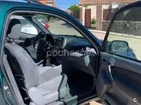 Usado Toyota RAV4 Sol 150 CV (110 kW) 2003 Verde SUV