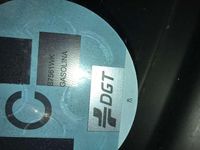 Usado VW Beetle 116 CV (85 kW) 2000 Plateado Utilitario