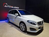 Usado Mercedes B200 136 CV (100 kW) 2016 Blanco Monovolumen
