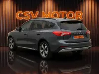 Usado Ford Focus Active 155 CV (114 kW) 2024 Negro Utilitario
