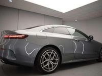 Usado Mercedes E220 194 CV (142 kW) 2021 Gris Coupe