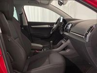 Usado Skoda Karoq SportLine 150 CV (110 kW) 2025 Rojo SUV