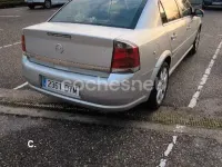 Usado Opel Vectra Cosmo 120 CV (88 kW) 2006 Gris / plata Berlina