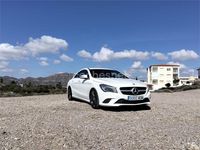 Usado Mercedes CLA180 122 CV (89 kW) 2016 Blanco Berlina