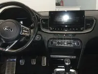 Usado Kia Ceed GT GT-Line 140 CV (102 kW) 2020 Blanco Familiar