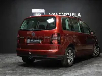Usado VW Touran 140 CV (102 kW) 2008 Granate Monovolumen
