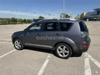 Usado Mitsubishi Outlander Intense+ 140 CV (102 kW) 2007 Gris / plata SUV