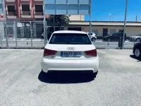 Usado Audi A1 Attraction 86 CV (63 kW) 2012 Blanco Utilitario