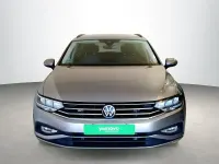 Usado VW Passat Business 150 CV (110 kW) 2022 Plateado Familiar