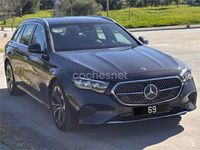 Usado Mercedes E300 313 CV (230 kW) 2024 Gris / plata Familiar