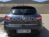 Usado Renault Clio IV Zen 90 CV (66 kW) 2019 Gris / plata Berlina