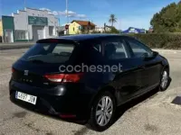 Usado Seat Leon ST Style 110 CV (80 kW) 2014 Negro Familiar