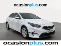 Usado Kia Ceed 136 CV (100 kW) 2023 Blanco Utilitario